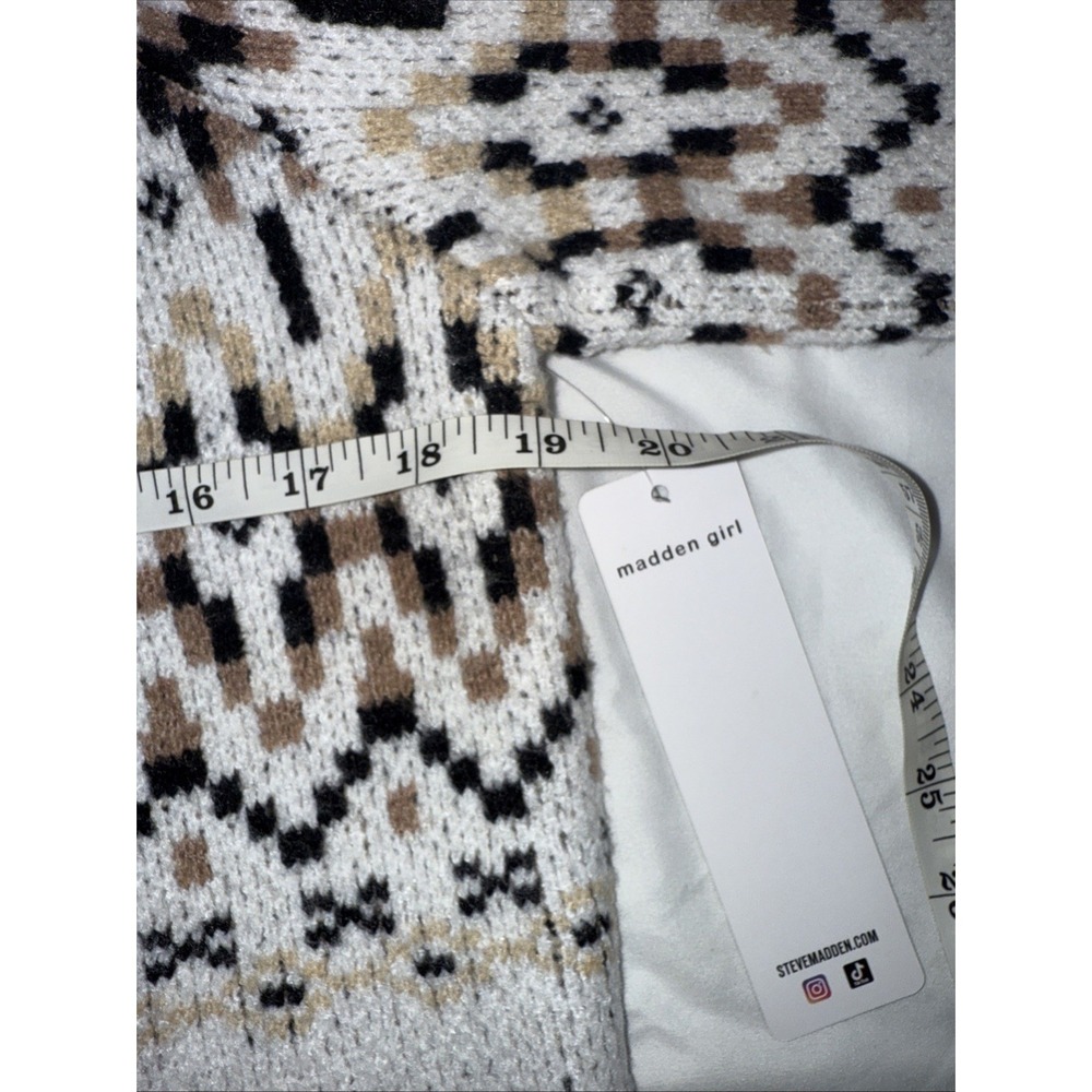 Steve Madden Madden Girl Pullover Sweater And Hat Set Brown/Beige Large - Picture 3 of 11